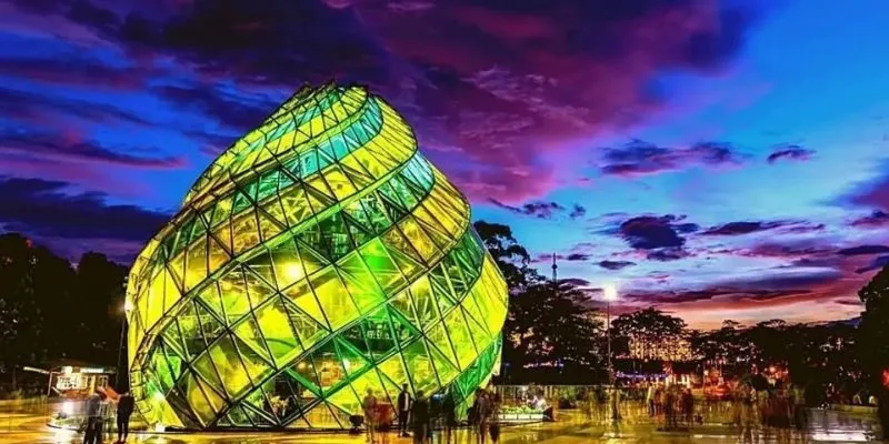 Khởi hành và khám phá